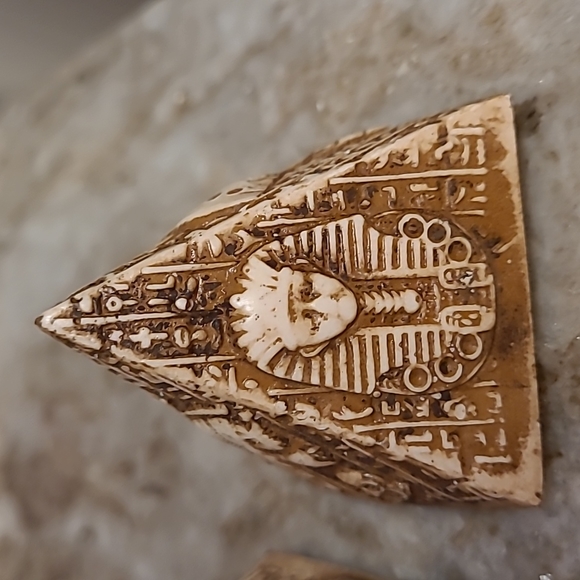 3 Pyramids from Ancient Egypt - Picture 5 of 9